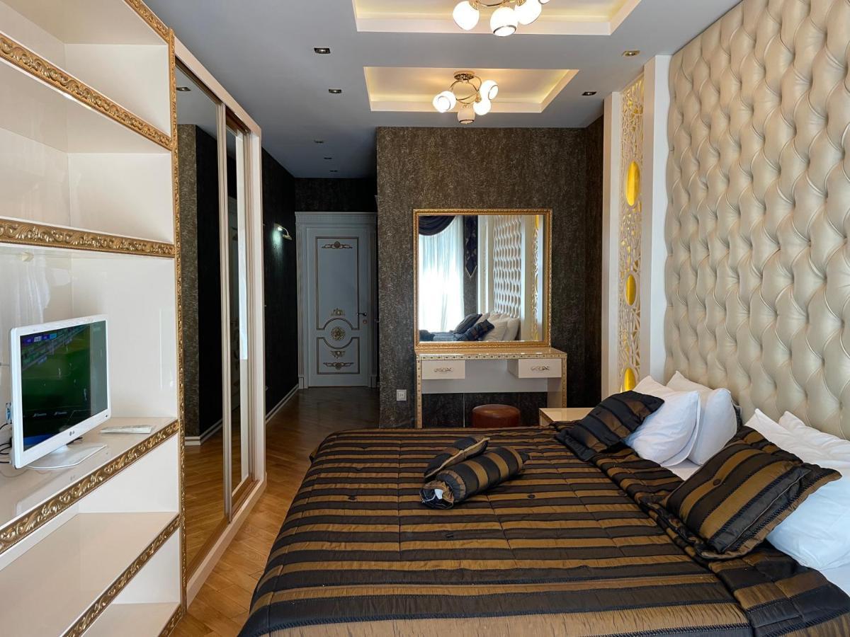 Park Azure Louvre Apartment باكو المظهر الخارجي الصورة