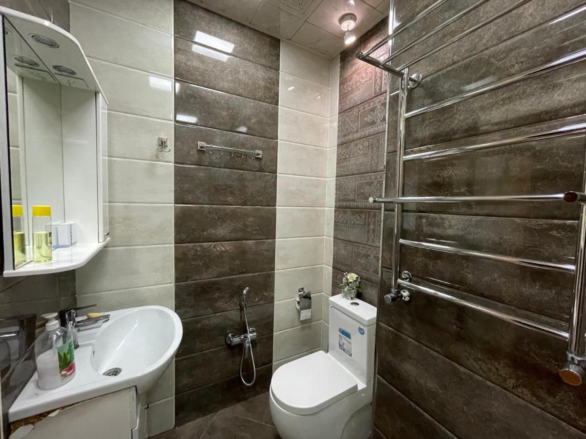 Park Azure Louvre Apartment باكو المظهر الخارجي الصورة